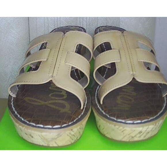 Sam Edelman Rolita Wedge Almond Patent Size 7M - Picture 1 of 7